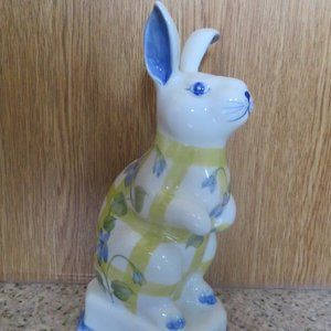 *Vintage* Andrea by Sadek Hand Painted RABBIT Figurine Ceramic Whimsical (K404)